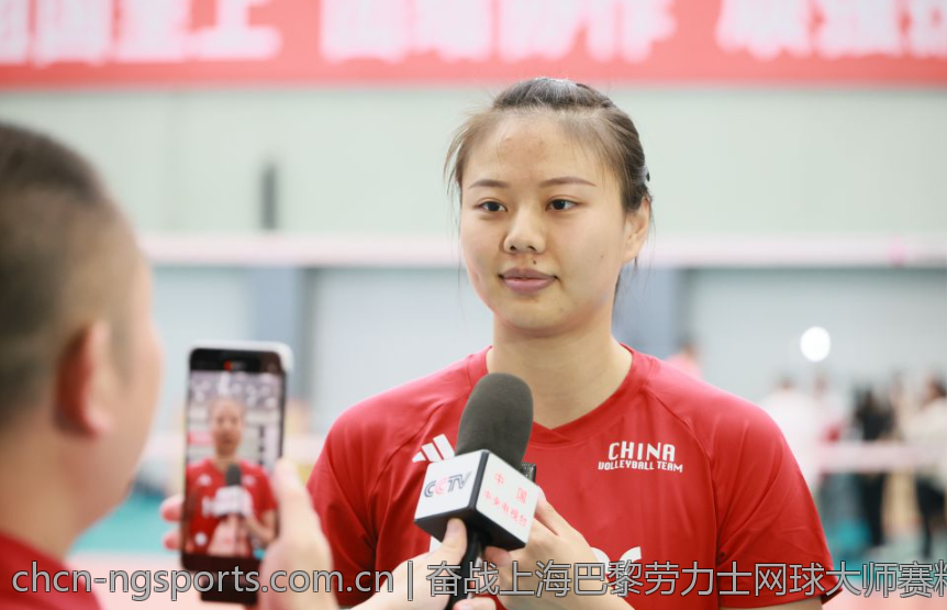奋战上海巴黎劳力士网球大师赛精彩纷呈